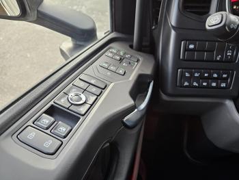 S660 V8 6x2 BOOGIE / RETARDER / FULL AIR / 2 TANKS